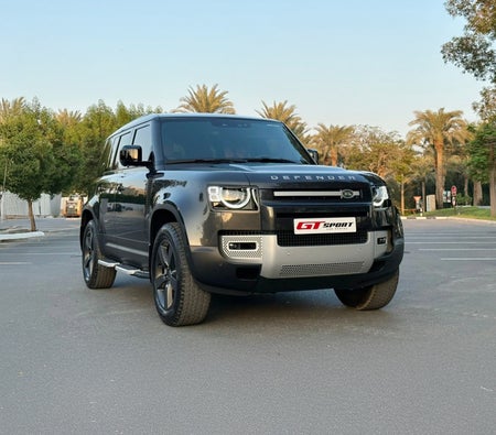 Land Rover Defender V6 2023