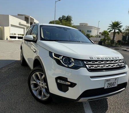 Land Rover Discovery HSE Luxury 2017, photo 1 of 4