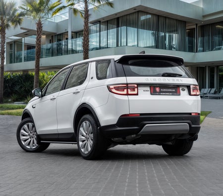 White Land Rover Discovery Sport SE 2020 White Land Rover Discovery Sport SE 2020