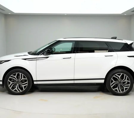 Land Rover Range Rover Evoque P250 SE 2024, photo 2 of 4