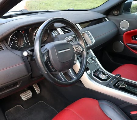 Land Rover Range Rover Evoque R-Dynamic SE 2016, photo 3 of 4