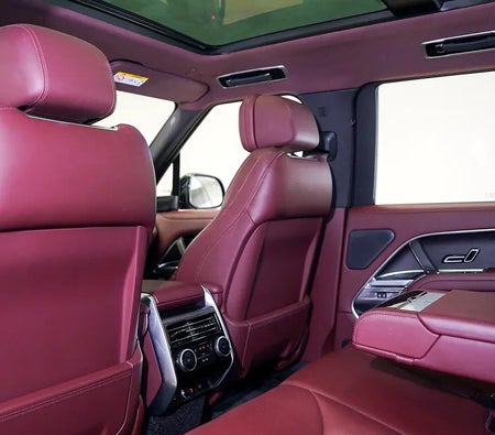 أسود لاند روڤر Range Rover HSE P530 2024