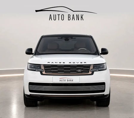 White Land Rover Range Rover SV 2023