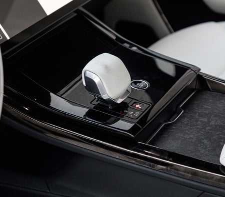 灰色的 路虎 Range Rover Sport Autobiography 2025