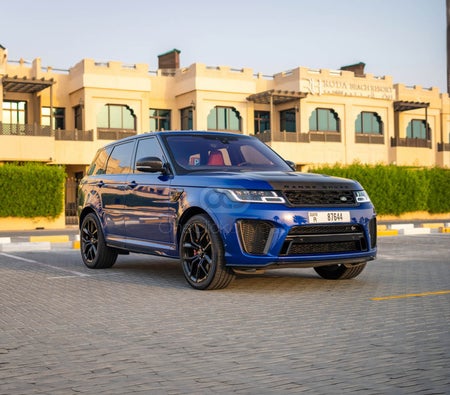 Голубой Land Rover Range Rover Sport SVR 2022 год Голубой Land Rover Range Rover Sport SVR 2022 год