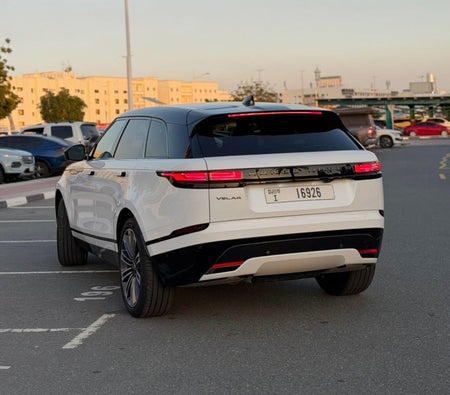 Beyaz Land Rover Range Rover Velar 2024