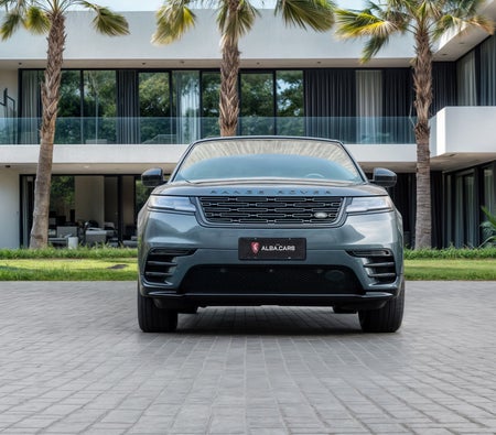 Blue Land Rover Range Rover Velar Dynamic SE 2026