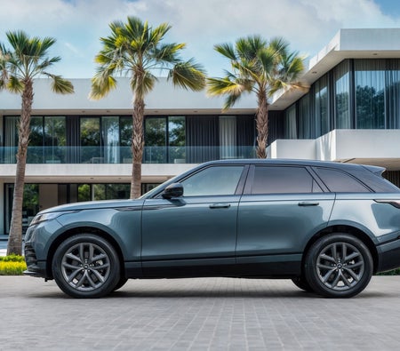 Blue Land Rover Range Rover Velar Dynamic SE 2026 Blue Land Rover Range Rover Velar Dynamic SE 2026