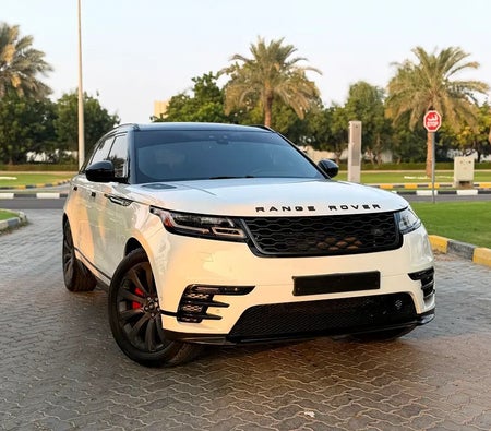 White Land Rover Range Rover Velar R-Dynamic SE 2018 White Land Rover Range Rover Velar R-Dynamic SE 2018