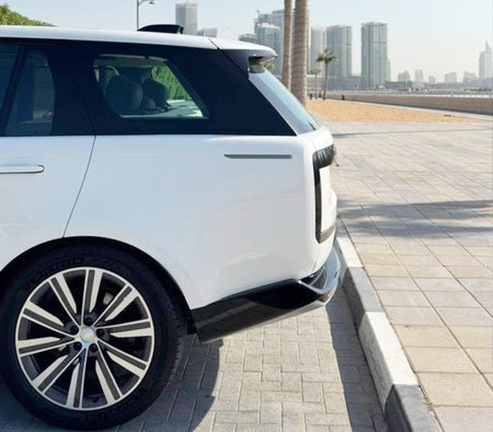 Land Rover Range Rover Vogue 2024, photo 3 of 4