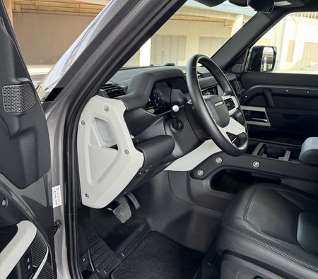 Land Rover Defender First Edition 2024