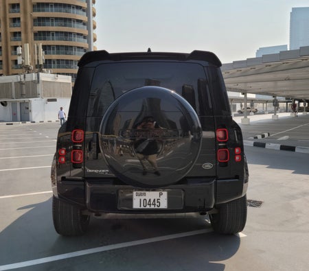 Land Rover Defender V6 2021