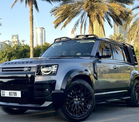 Land Rover Defender V6 2021