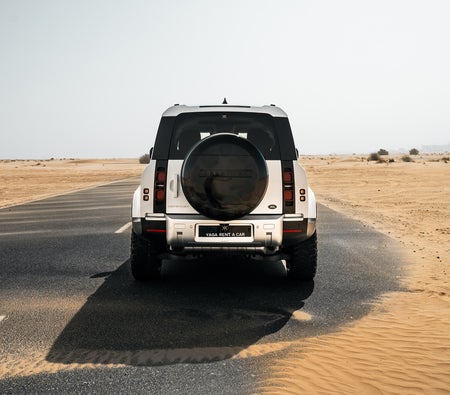 Land Rover Defender V6 2021