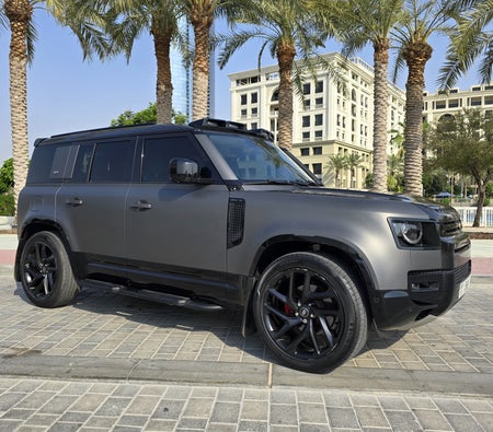 Land Rover Defender V6 2022