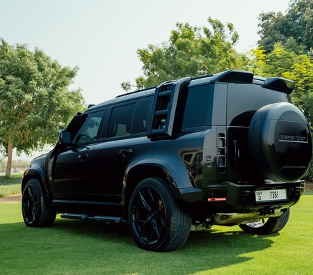 Land Rover Defender V6 2022