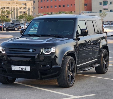 Land Rover Defender V6 2023