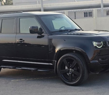 Land Rover Defender V6 2023