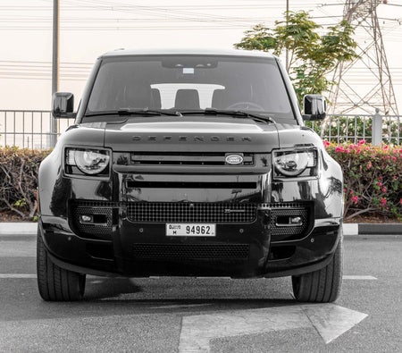 Land Rover Defender V6 2023