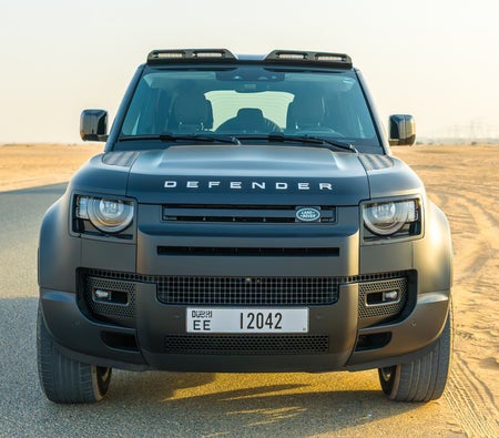 Land Rover Defender V6 2024, photo 3 of 4