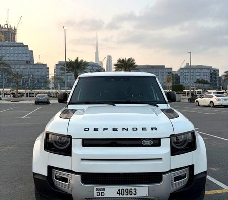 Land Rover Defender V6 2024