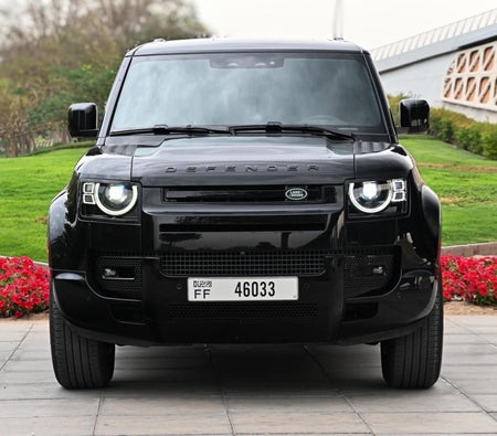 Land Rover Defender V6 2025, photo 3 of 4