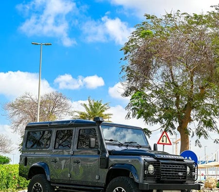  Land Rover Defender 110 2016