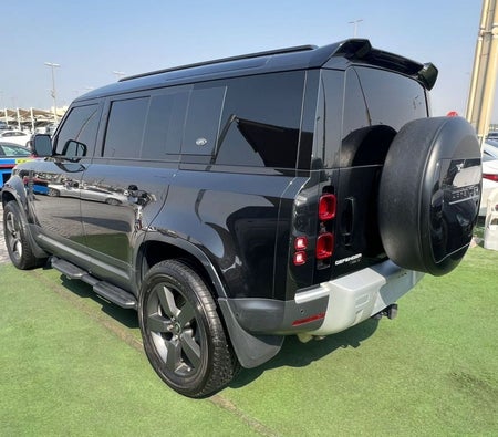 Siyah Land Rover Defender 2020