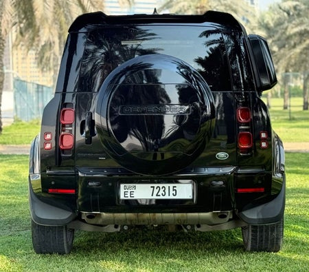 Land Rover Defender 2022