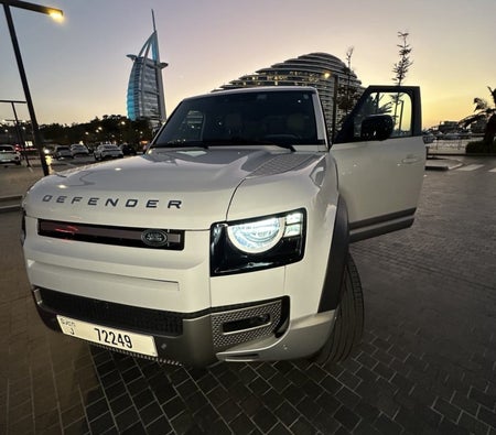 Land Rover Defender 2023