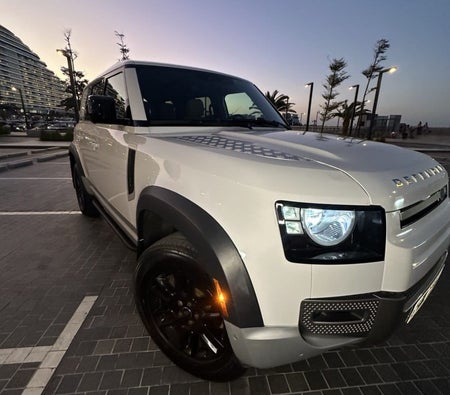 Land Rover Defender 2023