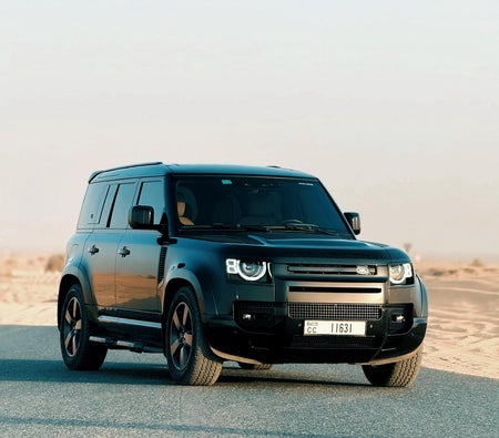 Land Rover Defender 2023
