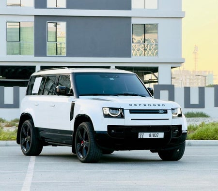 Land Rover Defender 2023