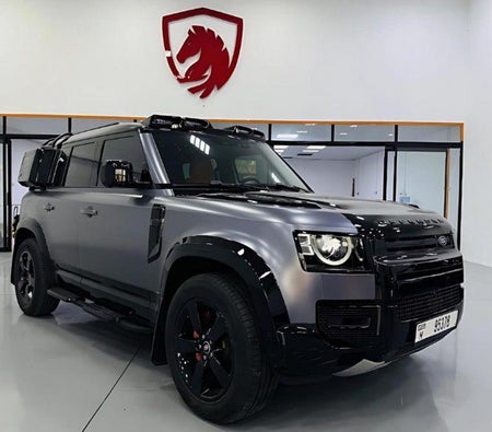 Land Rover Defender 2024