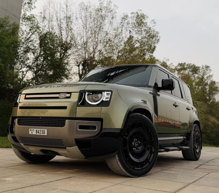 Land Rover Defender 2024, photo 3 of 4