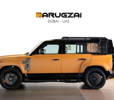 Orange Land Rover Defender 110 P400 HSE 2025 Orange Land Rover Defender 110 P400 HSE 2025