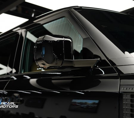 zwart Land Rover Defender 110 P400 X-Dynamic HSE 2025