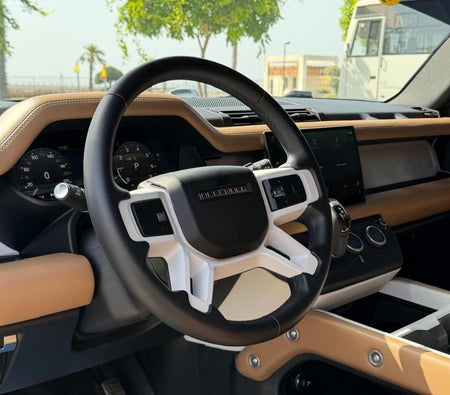 Land Rover Defender 2025, photo 3 of 4