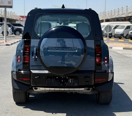 Azul Land Rover Defender 2025