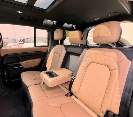 Land Rover Defender X 2025, photo 4 of 4