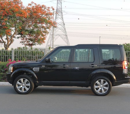 Schwarz Land Rover Discovery 2013