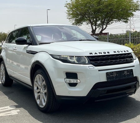 White Land Rover Range Rover Evoque Dynamic Plus 2015