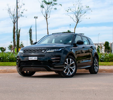 Black Land Rover Range Rover Evoque 2023