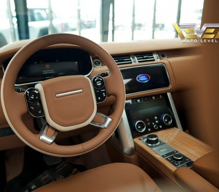 Golden Land Rover Range Rover SVR V8 Autobiography 2019