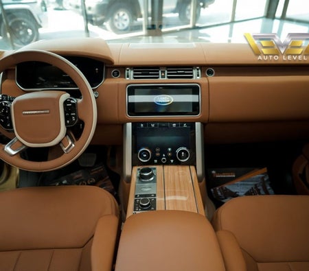 Golden Land Rover Range Rover SVR V8 Autobiography 2019