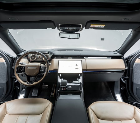 Black Land Rover Range Rover Sport HSE Dynamic V8 2024 Black Land Rover Range Rover Sport HSE Dynamic V8 2024