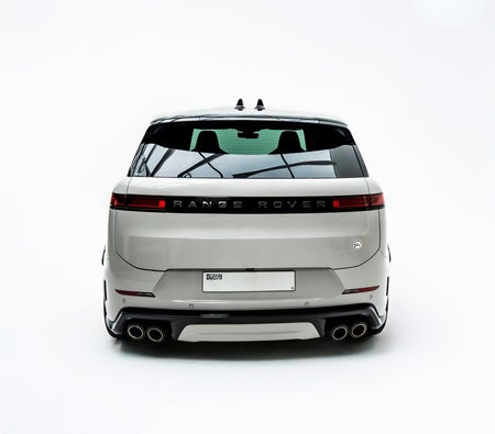 Жемчужно-белый Land Rover Range Rover Sport SV Edition One 2024 год