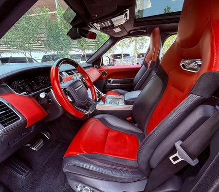 Bianca Land Rover Range Rover Sport SVR 2018