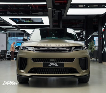 Golden Land Rover Range Rover Sport SV 2024