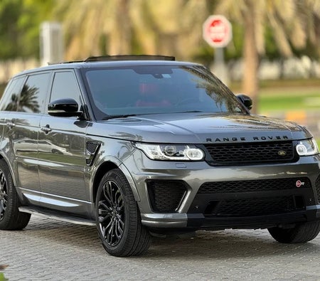 Gray Land Rover  2014